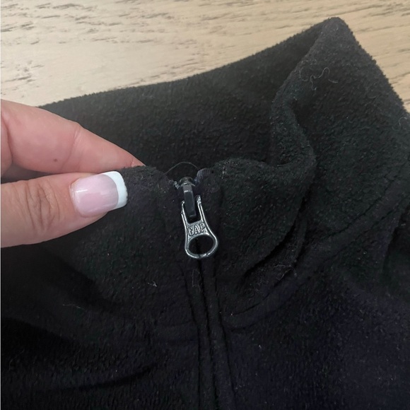 3 for $25 - Gap Kids Fleece zip up sweater size large - make offer - Picture 4 of 7